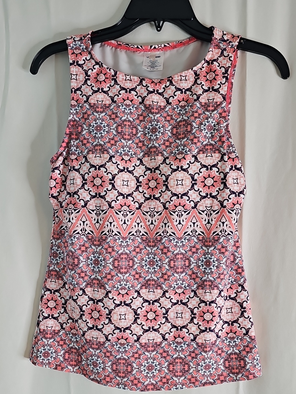 Lands' End Pink and White Geometric Floral Tank Top